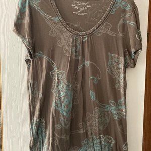 Ladies Top, Size Large